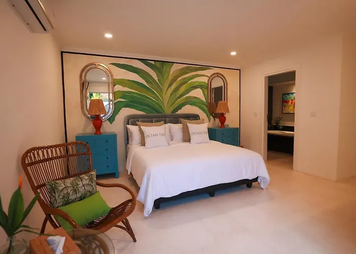 Ocean Two 1br Honeymoon Villa *